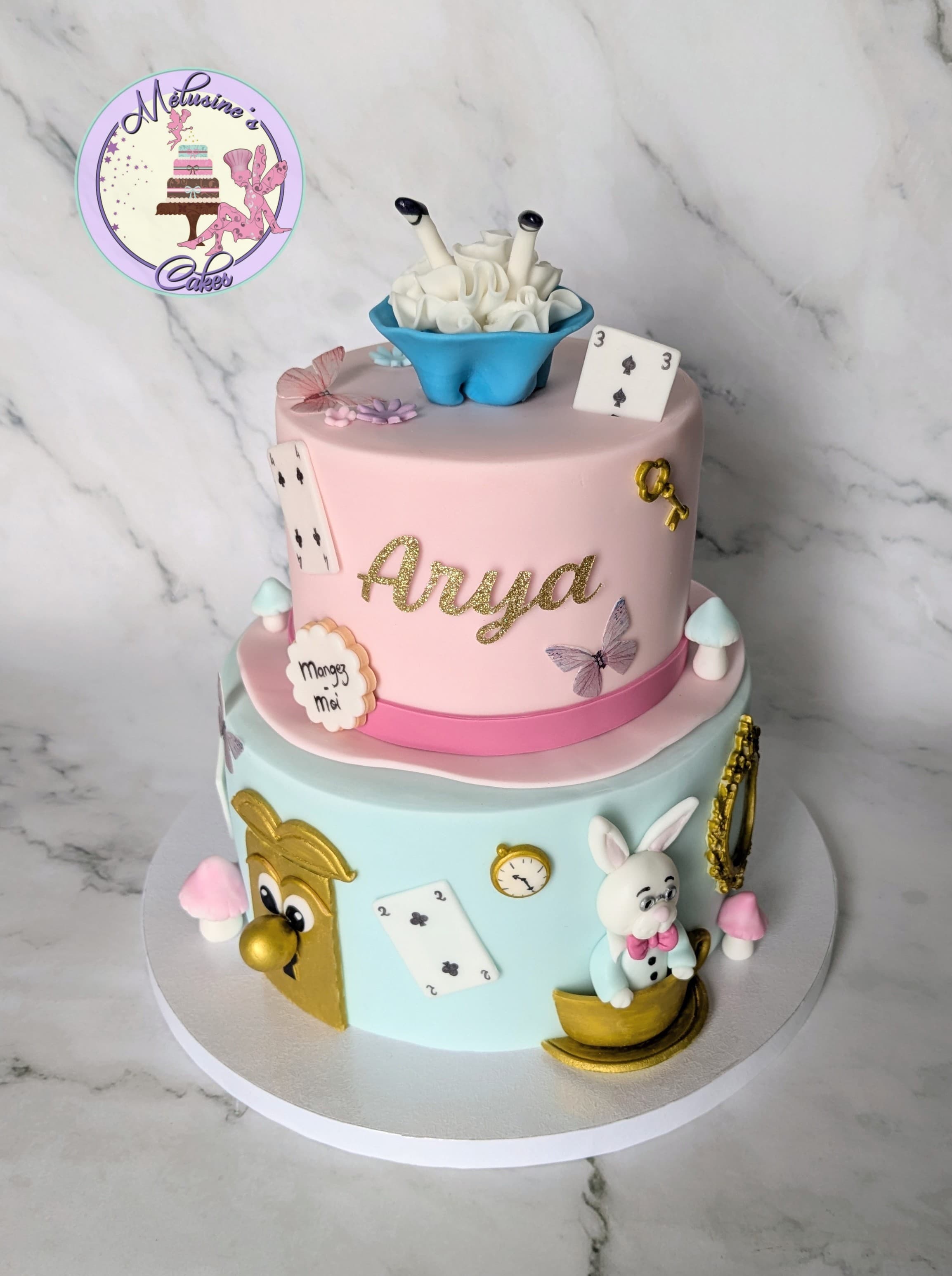 Cake design à COURGIVAUX par Mélusine's Cakes